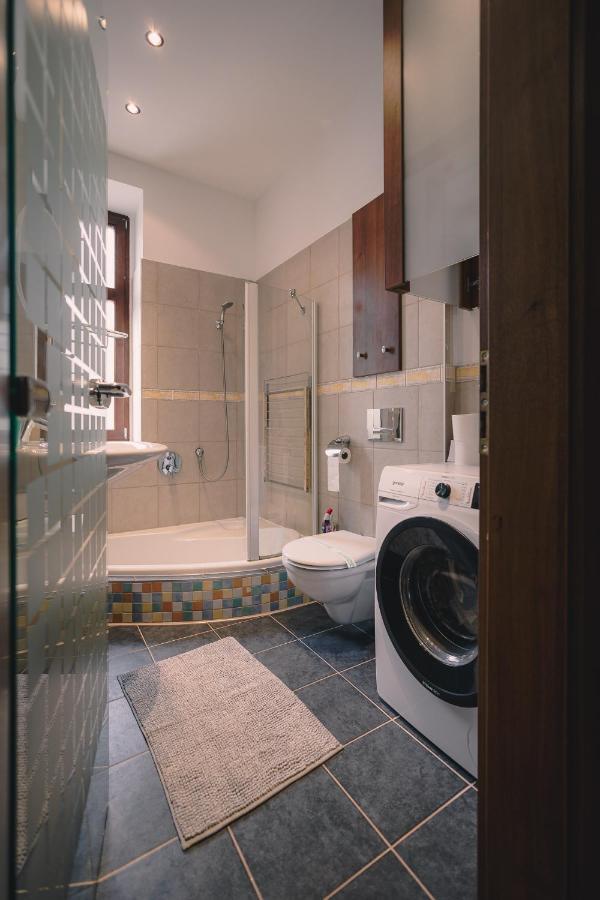 Skau Laurinska Apartment Bratislava Luaran gambar